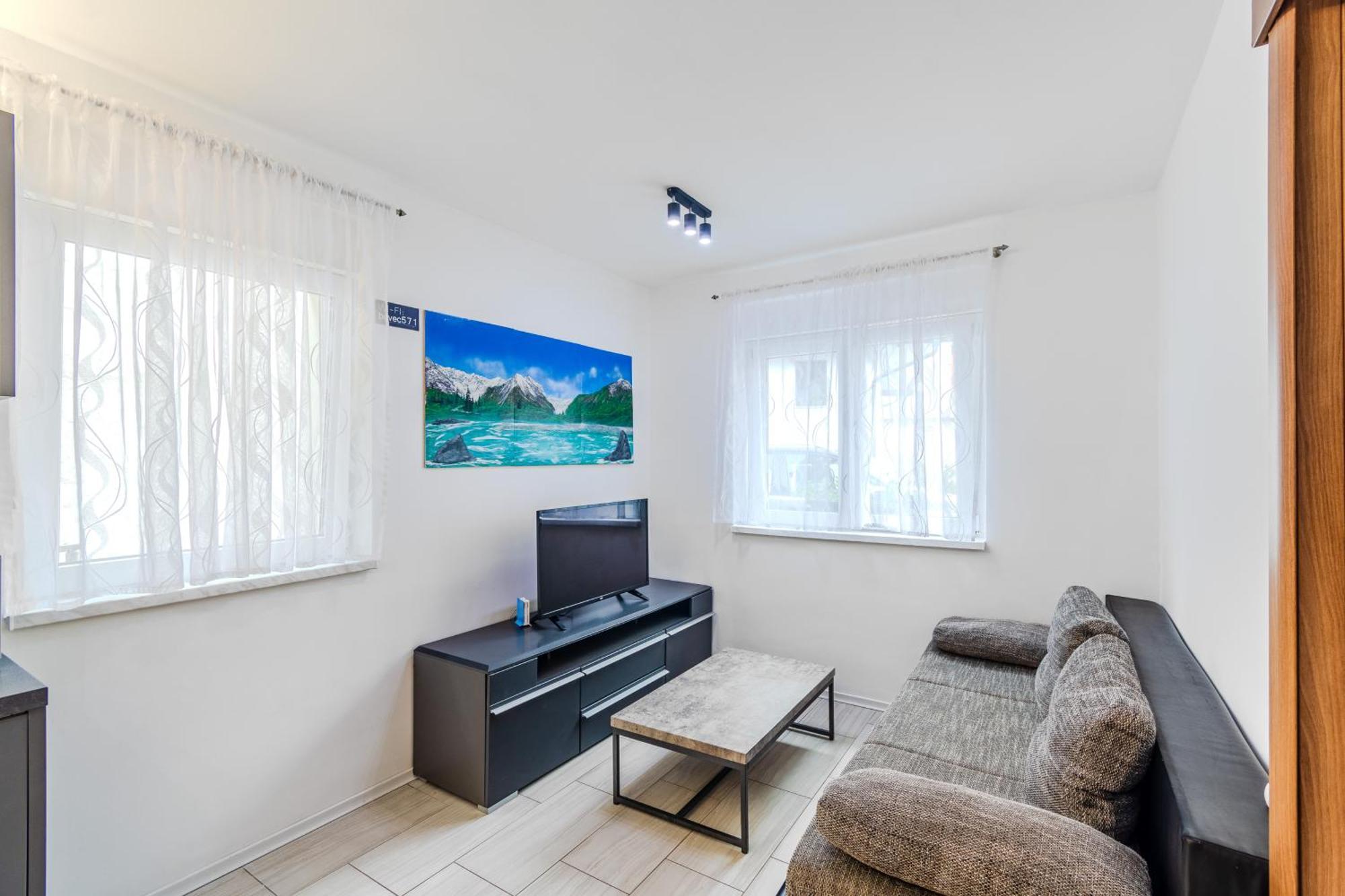 Apartment Hosnar, Apartma Time Out