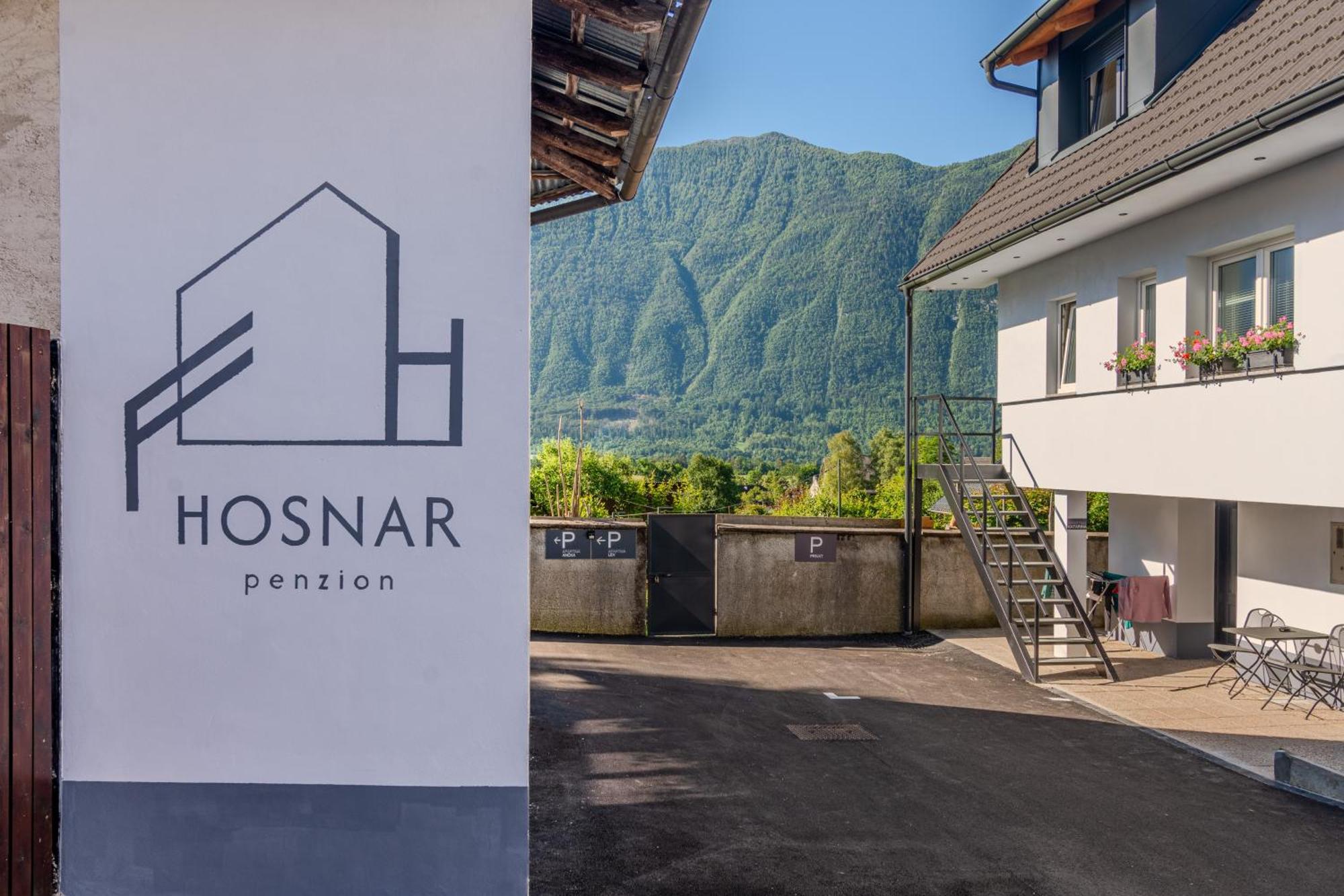 Hosnar, Apartma Time Out Apartment